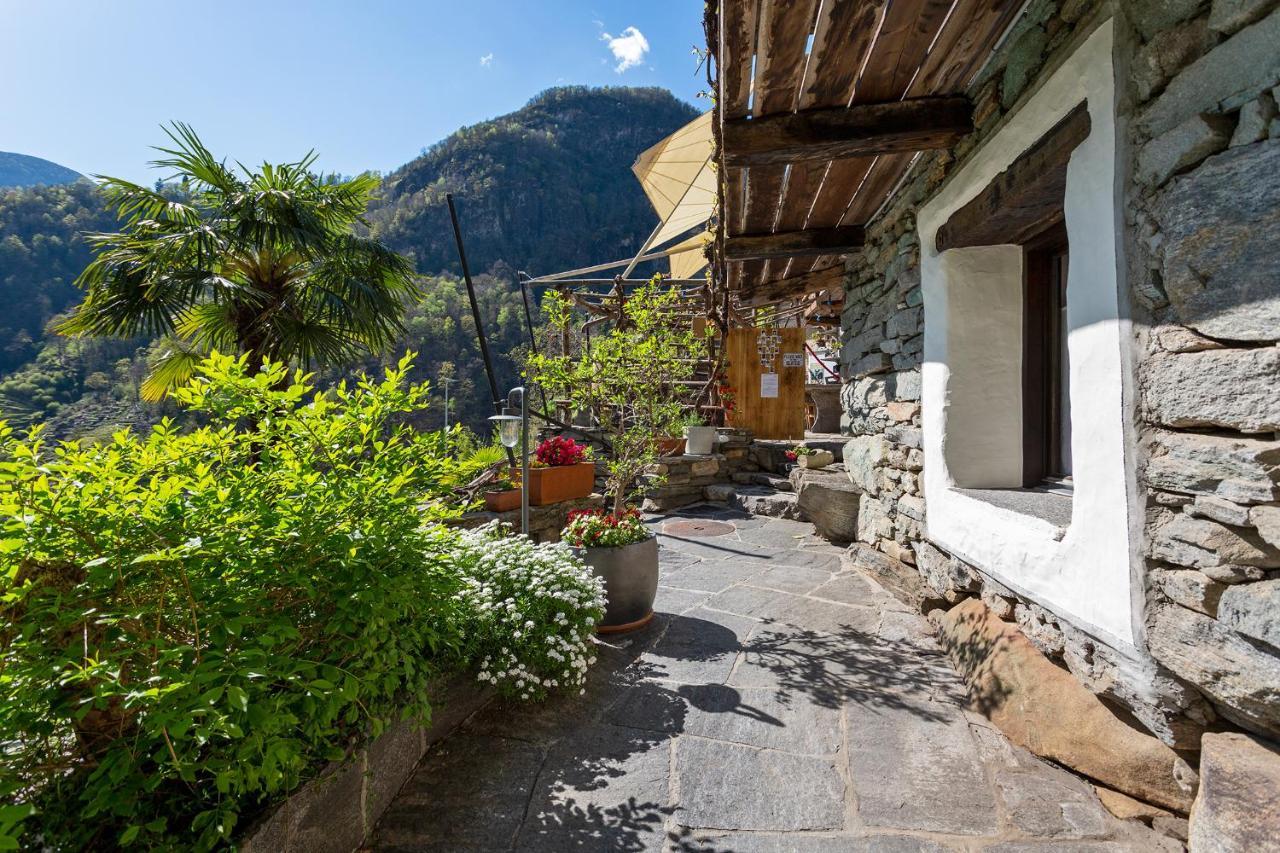 Rustici Della Verzasca Ferien Wohnungen Vogorno Экстерьер фото