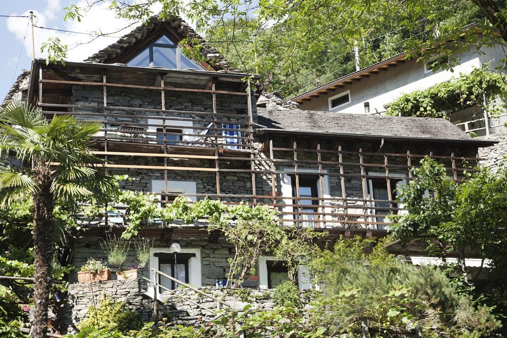 Rustici Della Verzasca Ferien Wohnungen Vogorno Экстерьер фото